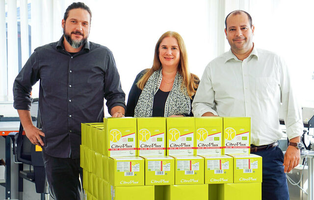 André Schön, Anja Binger und Karim Chaouch von GSE-Vertrieb für BIo-Nahrungsergänzung.